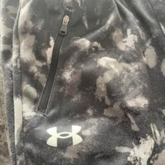 Under Armour Rival Fleece Camo Joggers – Boys Youth Medium Color Gray /Black - Picture 6 of 9